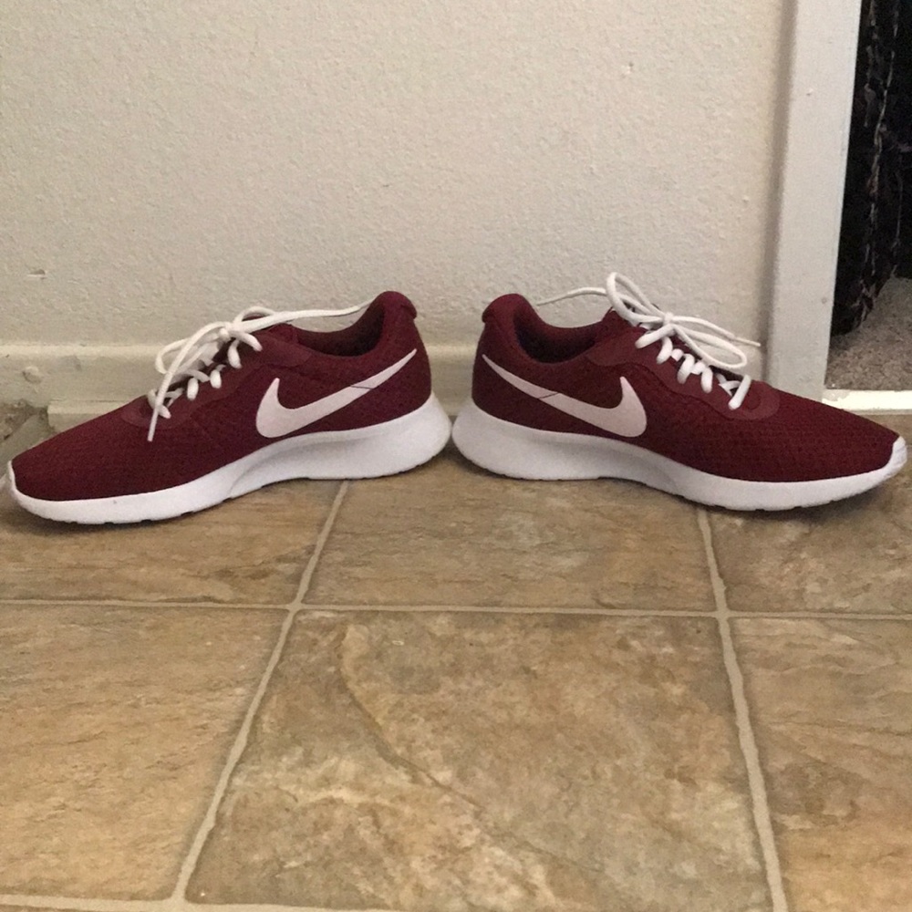 NIKE PERFECT CONDITION Women’s Running Shoes
